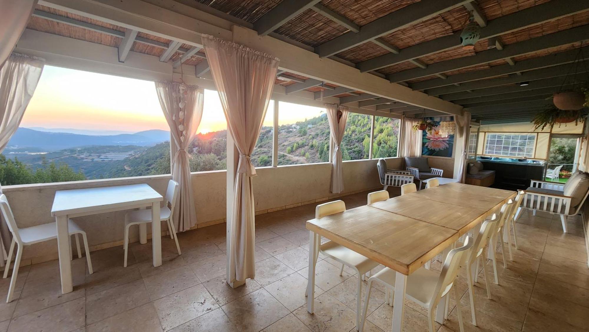 Dream Time Villa Amirim Bagian luar foto